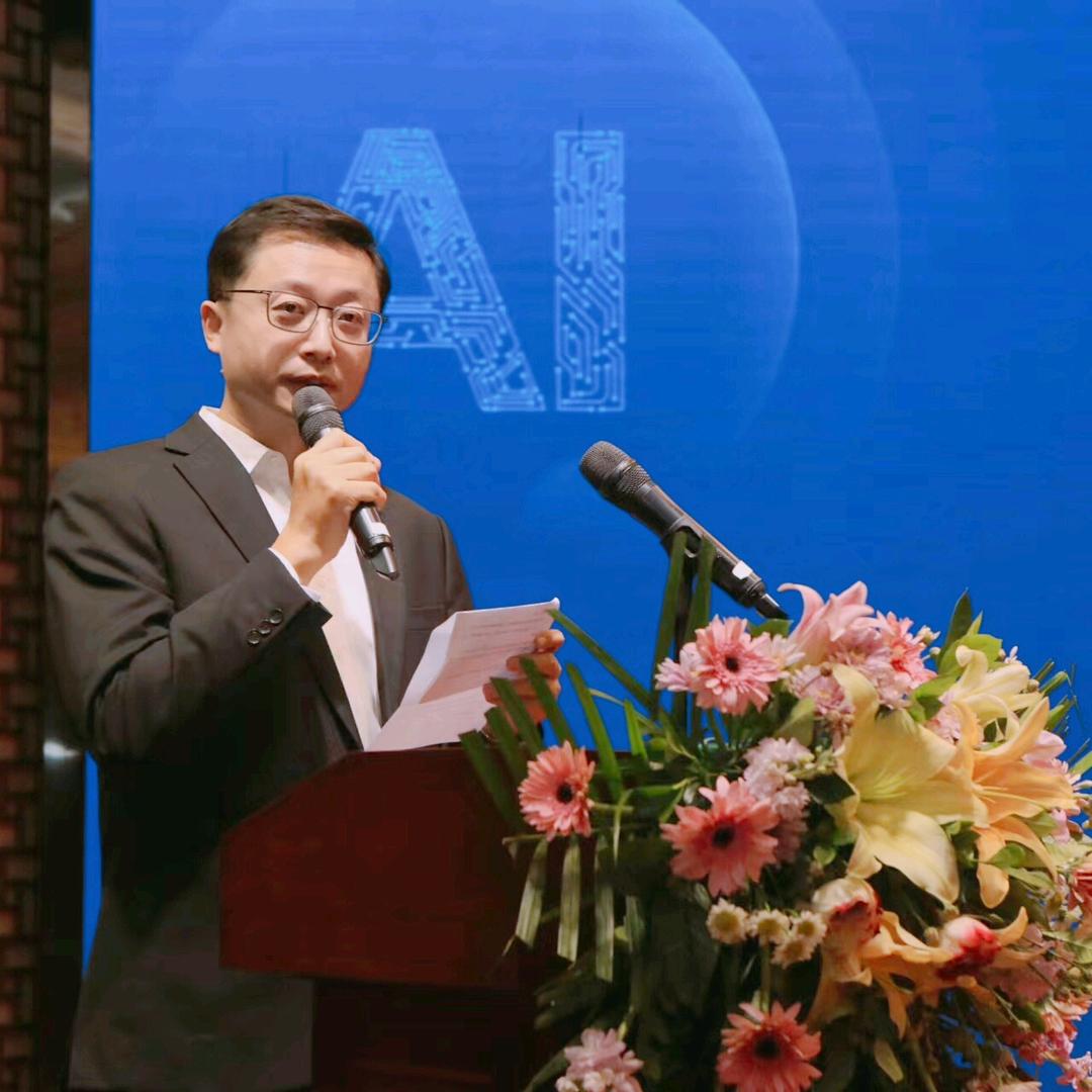 牛斯克说芯片战争