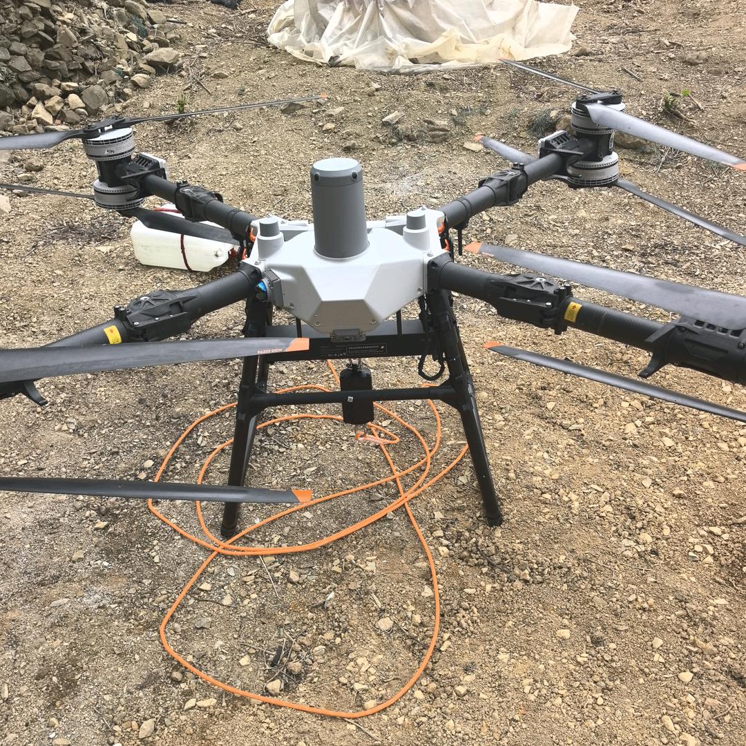 王牌飞行员。无人机