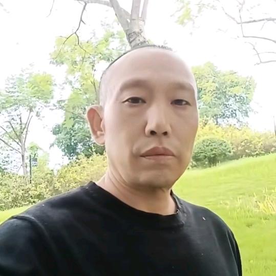 黄七