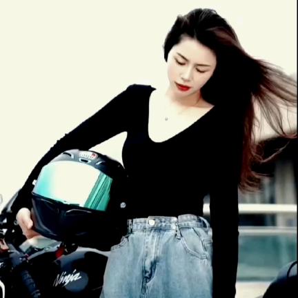 养出女皇心.自此公主命