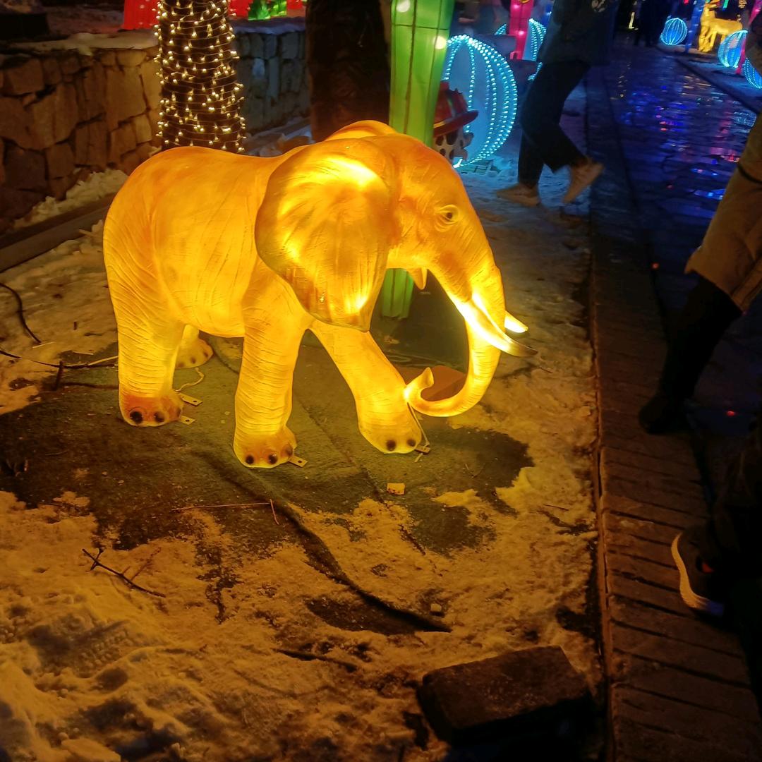 杯中酒，酒中意！