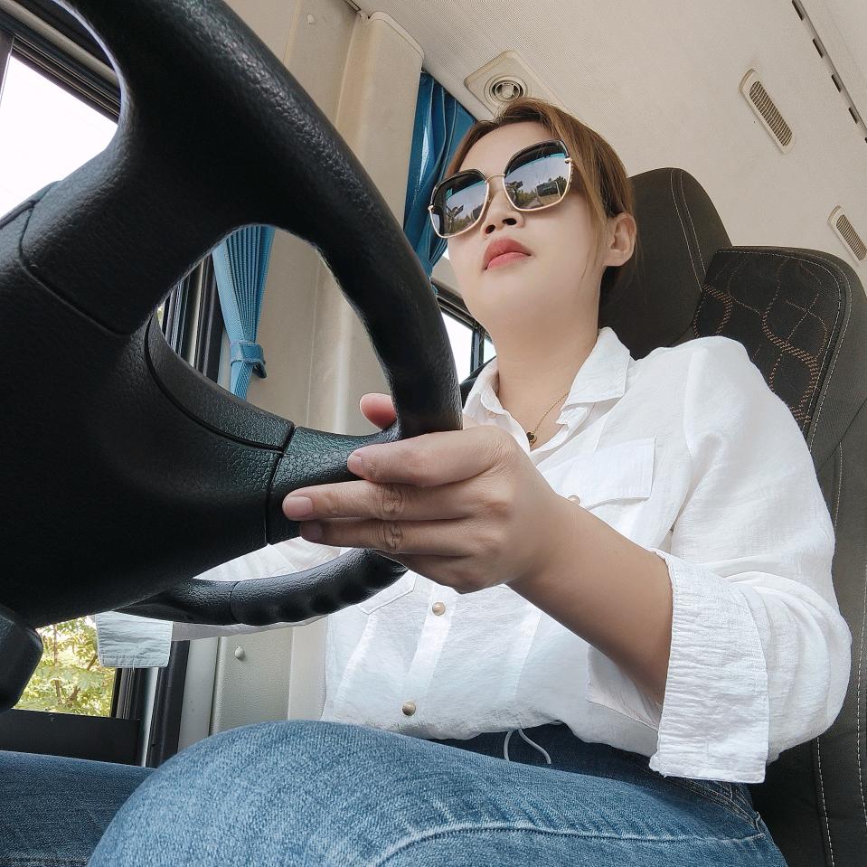 上海闻铭驾校 大车杨教练