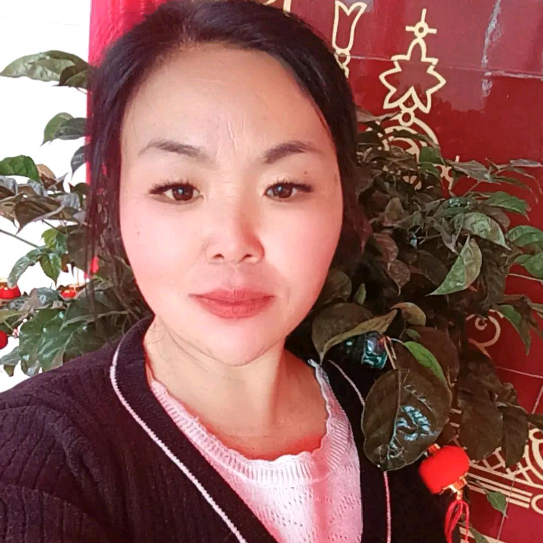 胡张红霞军乐团