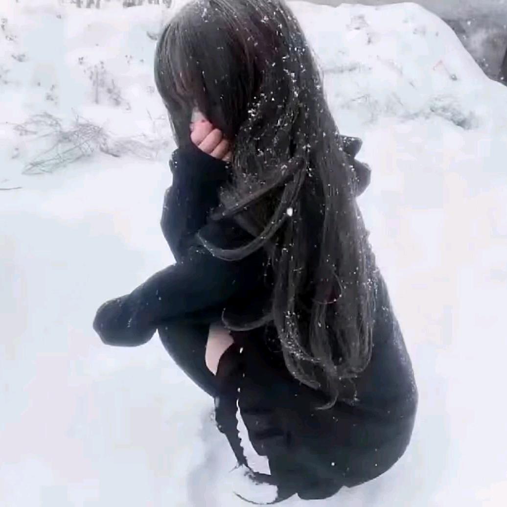 摆烂小霞^_^☆