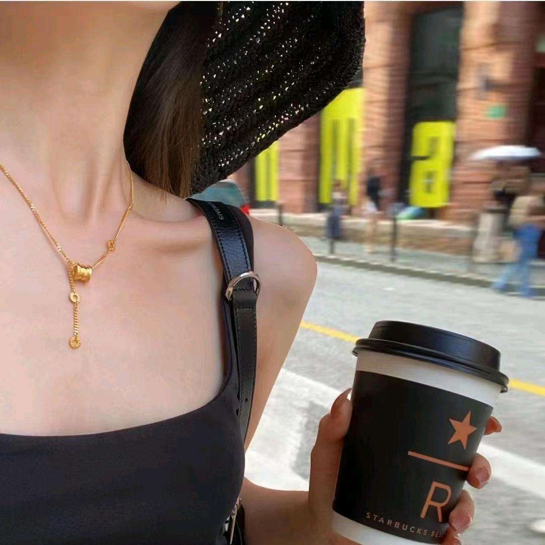 许臭妹爱吃面🍜