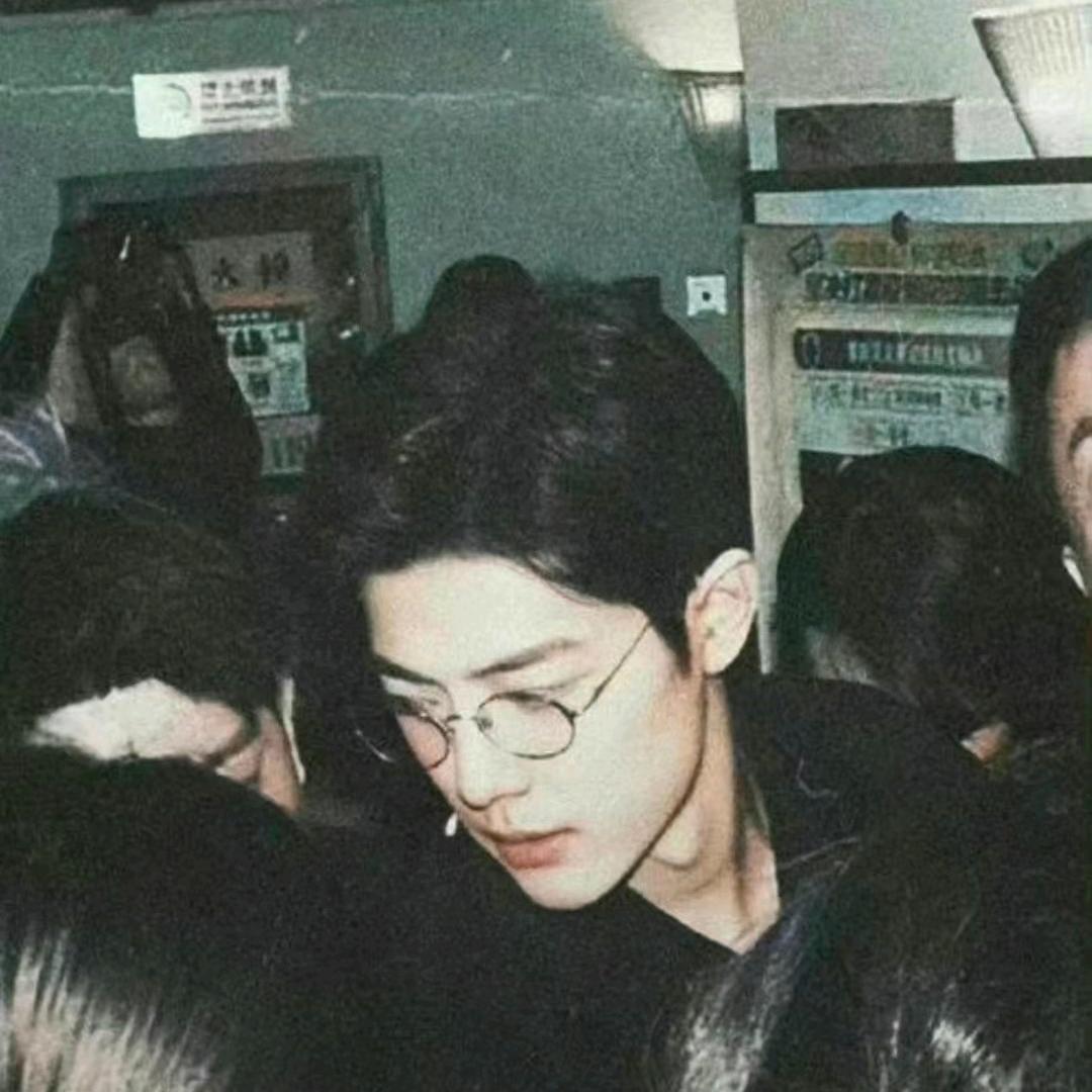 远距离Ꮤ.