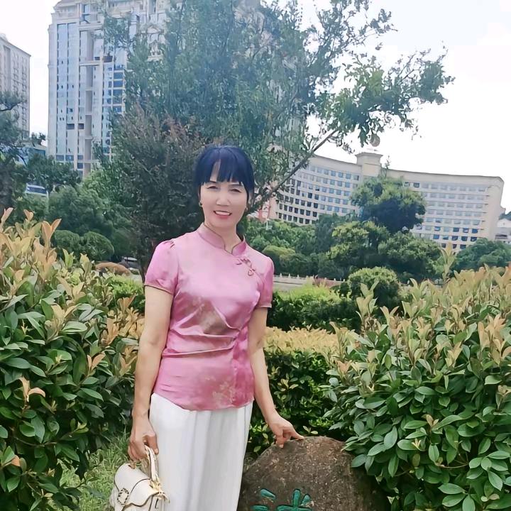 姚姐🌸谢谢关注！🌹🌹🌹