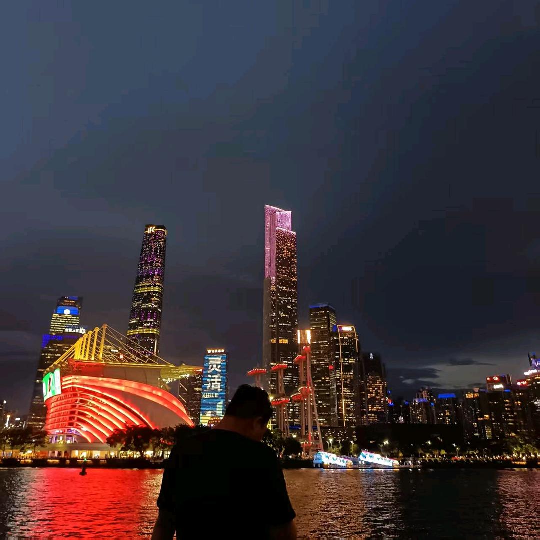 原来是小富呀！！