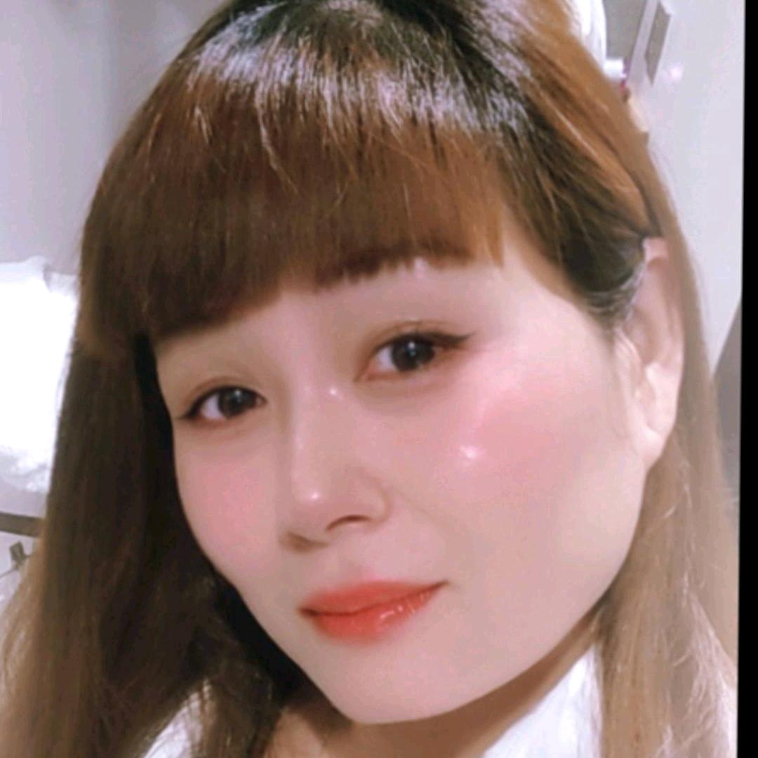 纯甜钦蜜黄金果，421档口