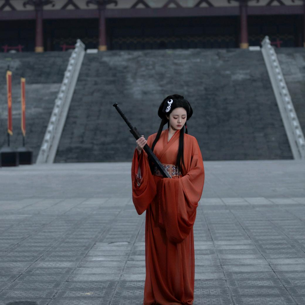 修图师-航子吃不饱