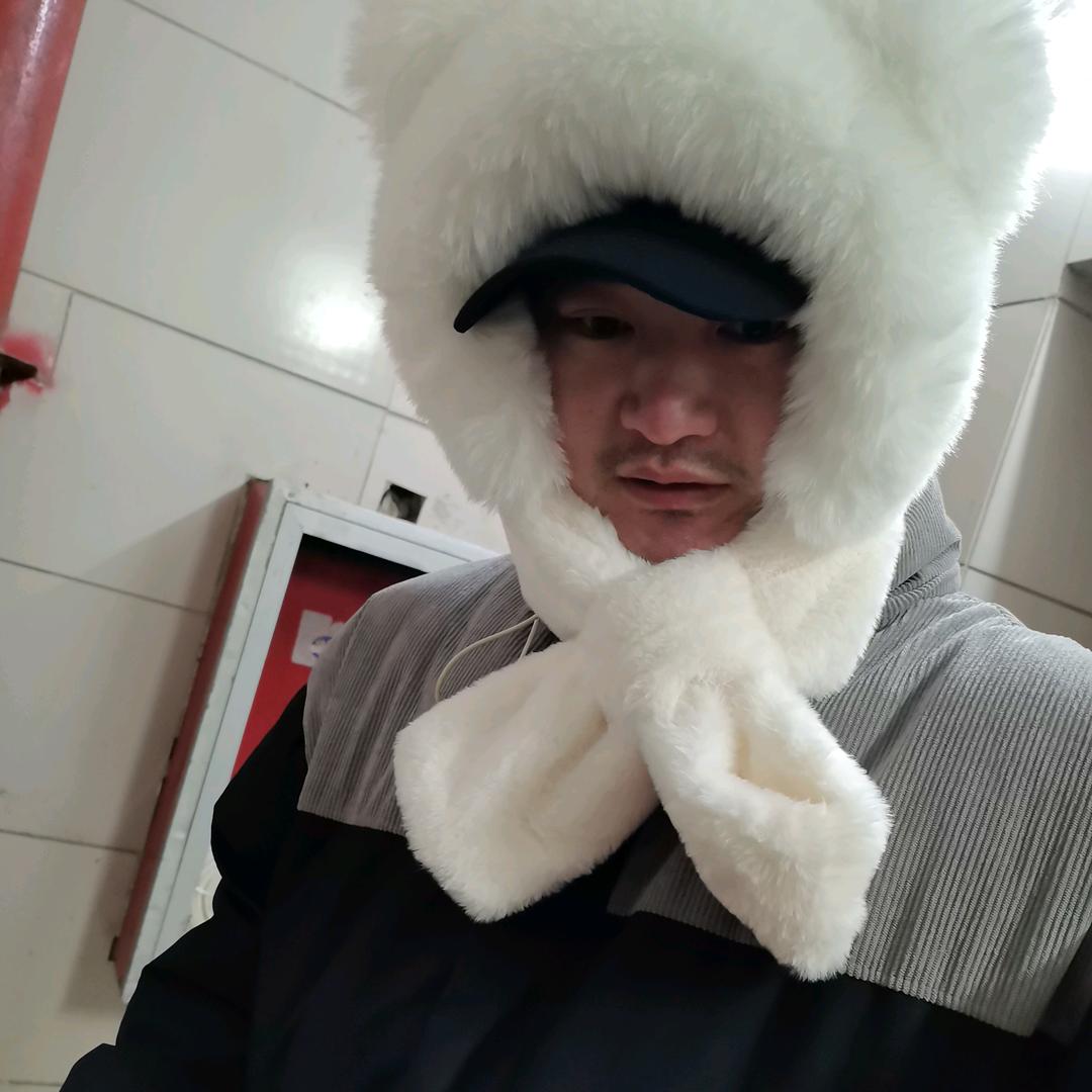 @小锤兄弟三角洲跑刀