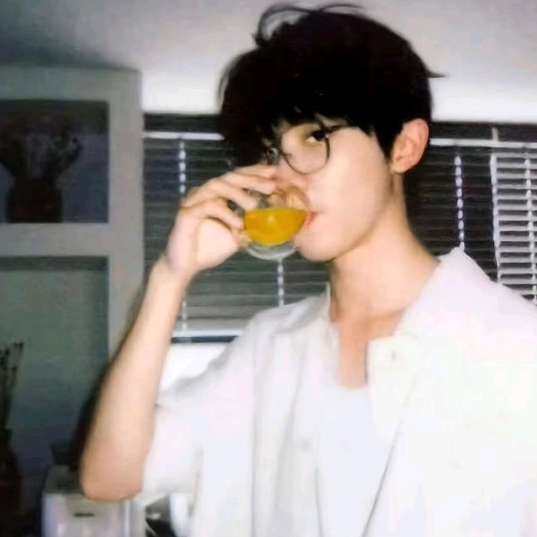 一口茄汁捞面🍜 _love祺