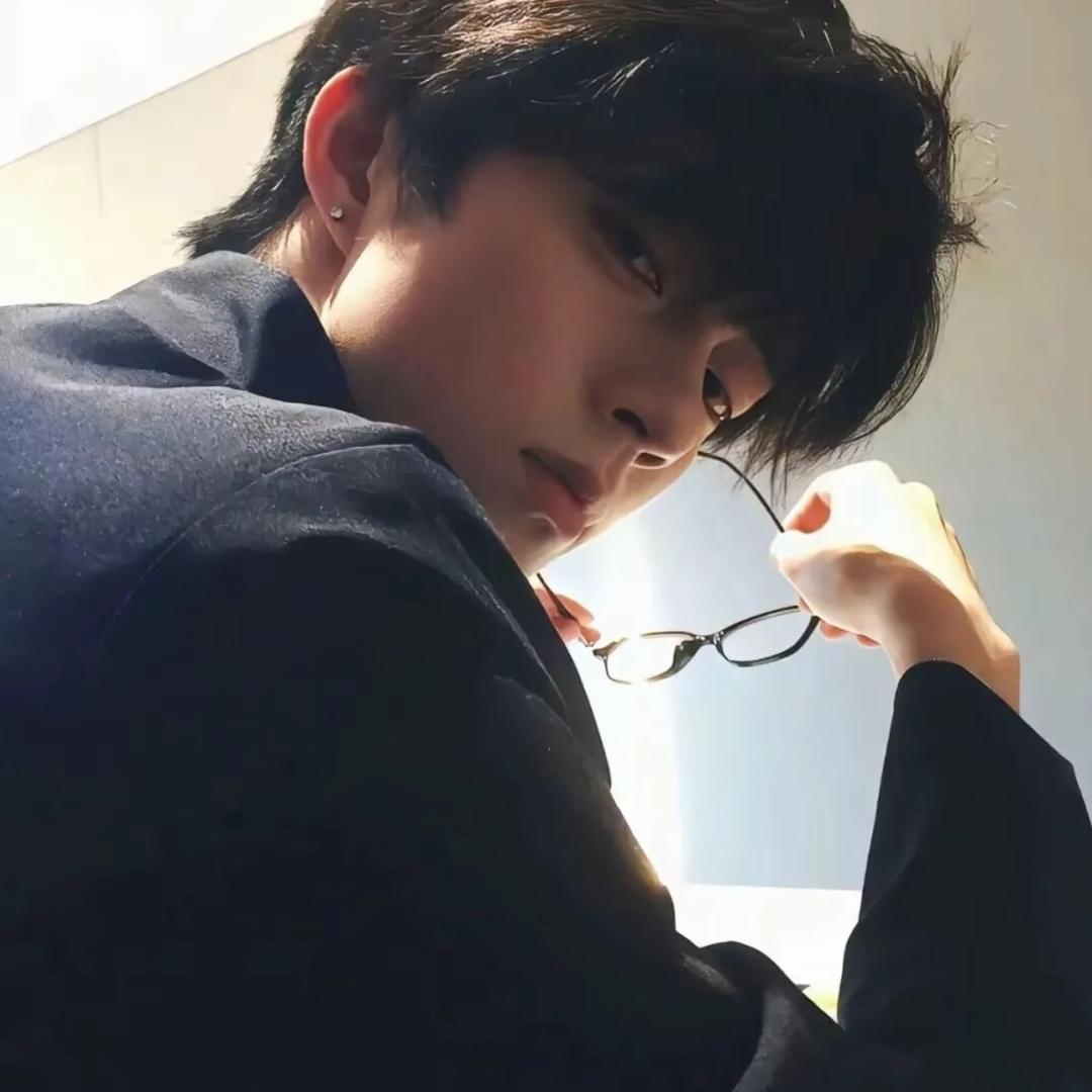 小蔡damn.🏸(努力版)