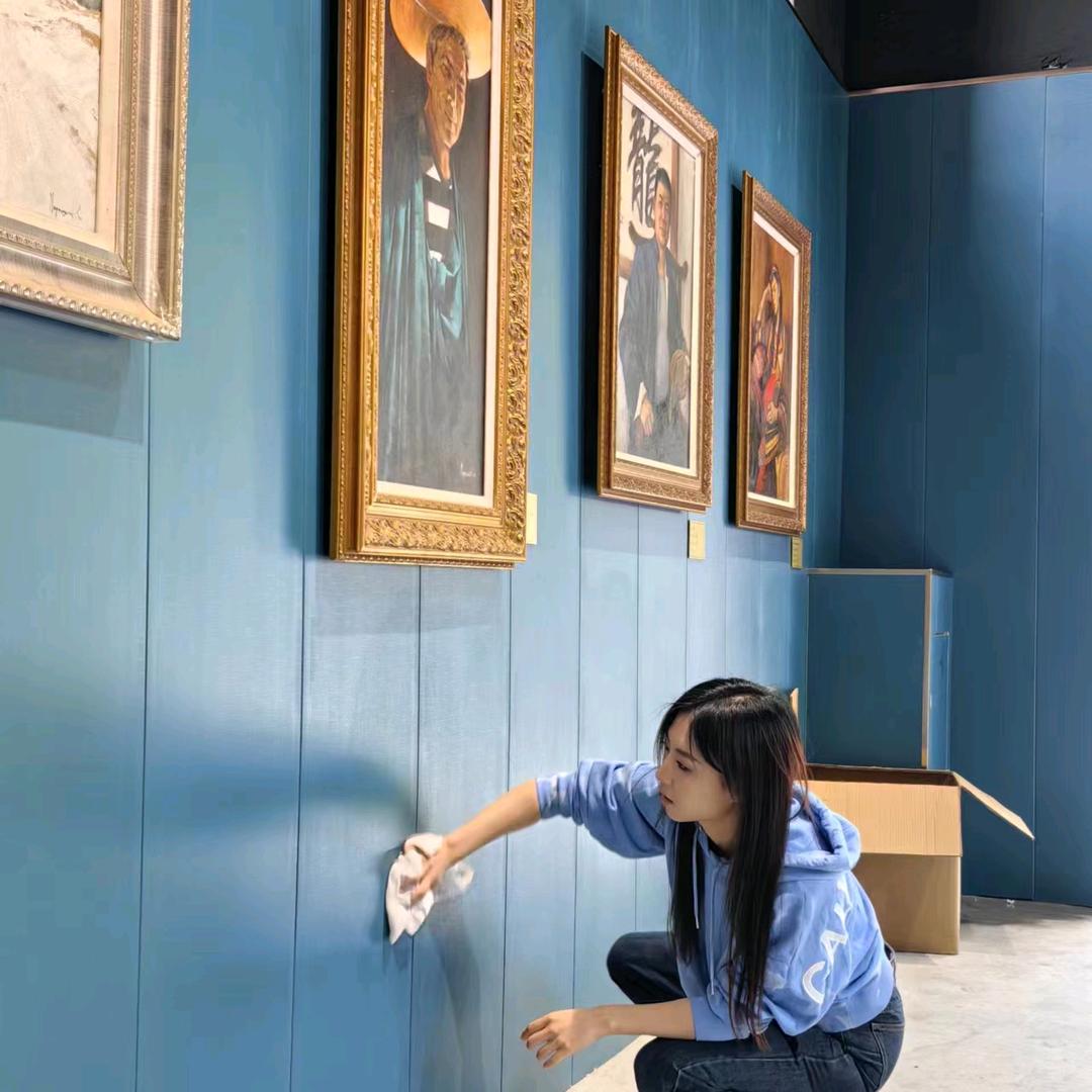 鸽子在画画呀