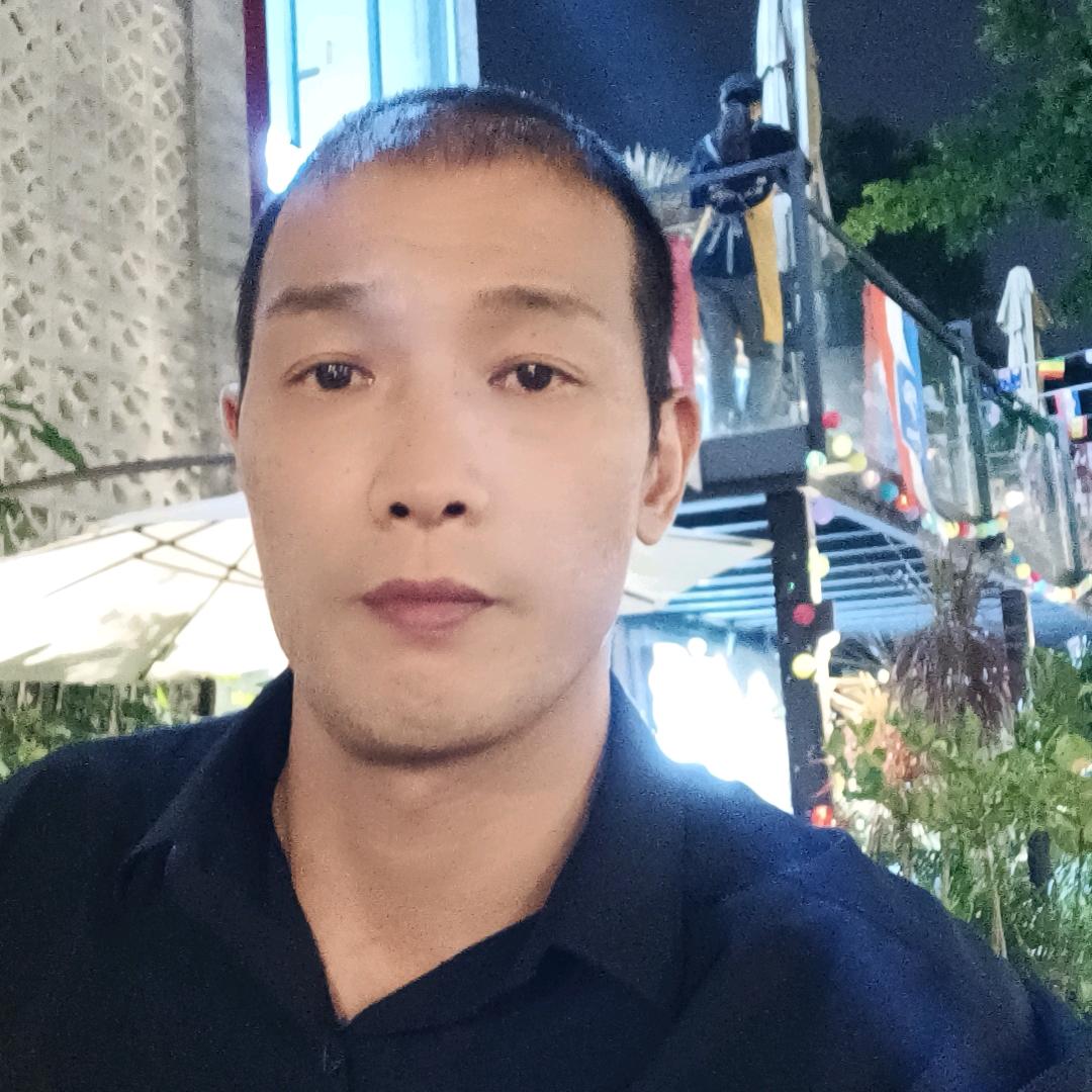 稀里糊涂《商品在橱窗》
