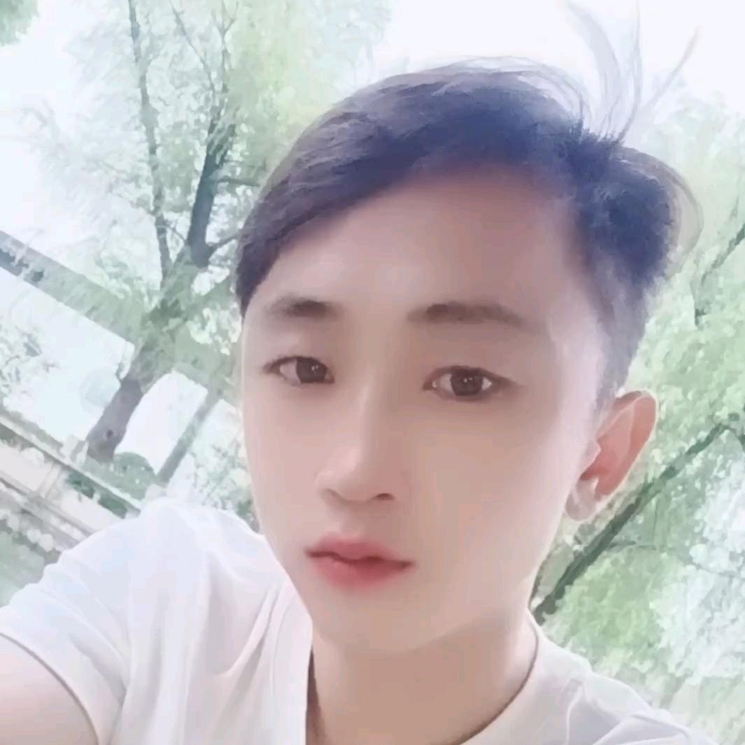 :୧⍤⃝ღ余生只搞钱᭄ঞৣ