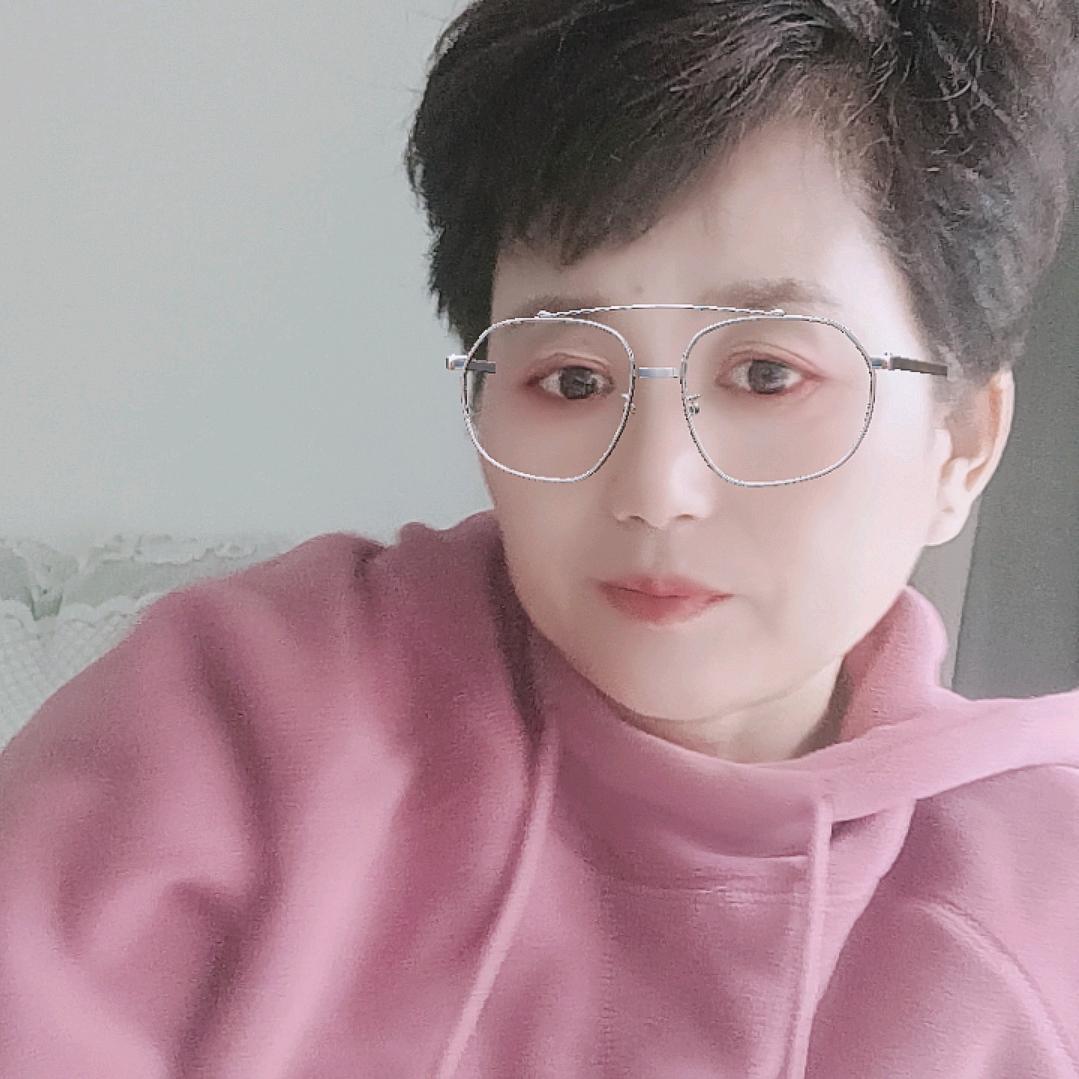 陈好.