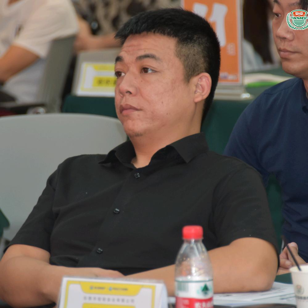 东莞钮扣工厂老梁