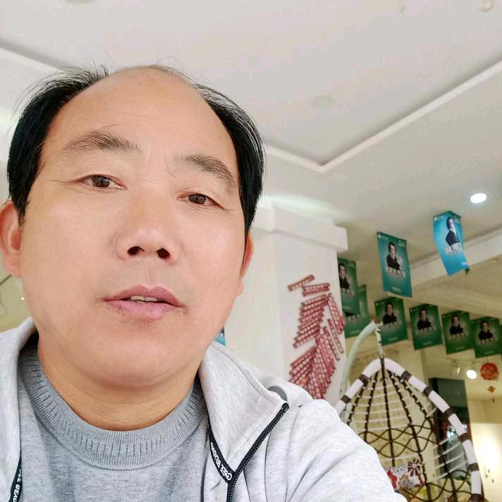 爱玩哥
