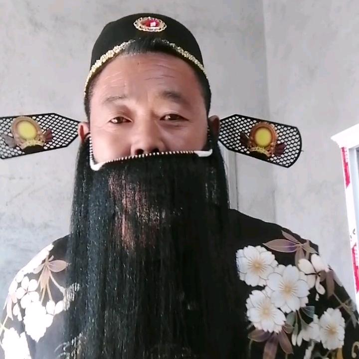 独霸天下。不定时间开播。