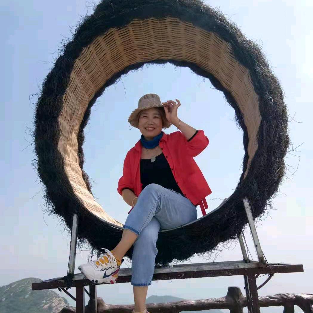 舞阳新大新皮尔卡丹贾玲