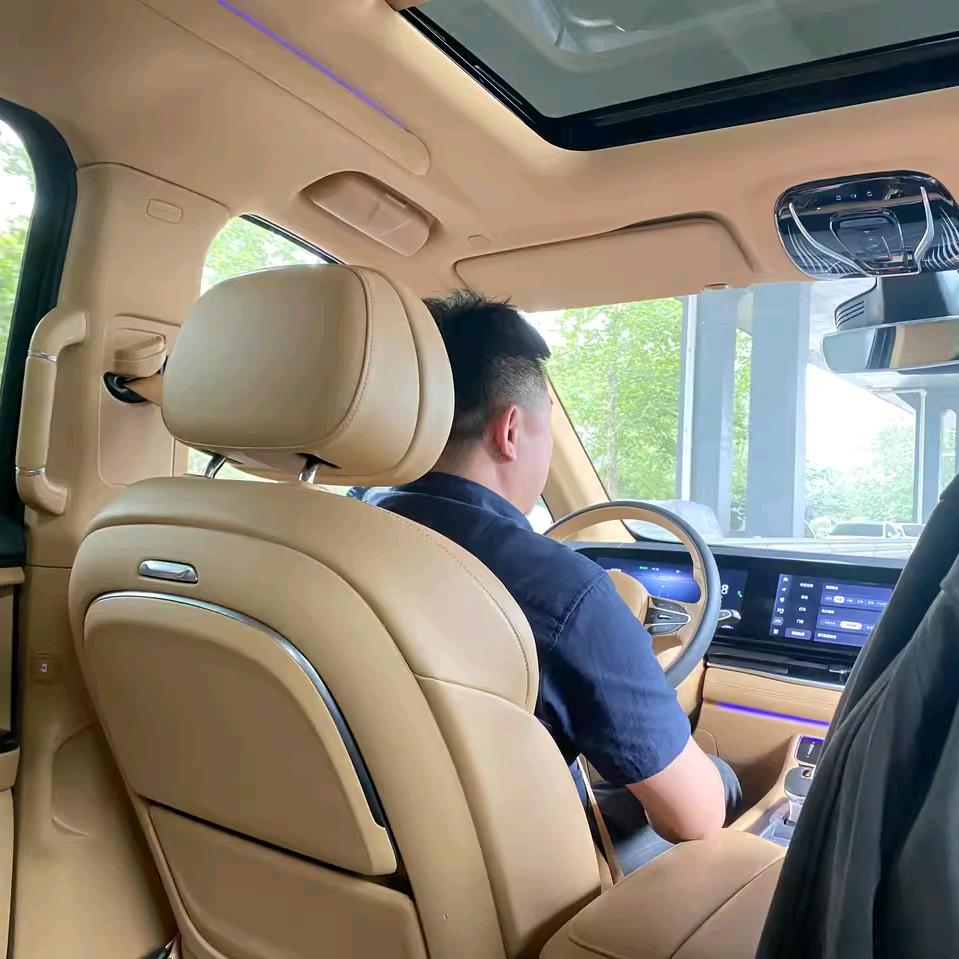 顺发美食城 任掌柜 🏌