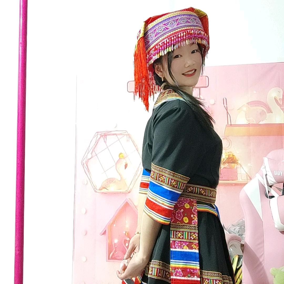 广西瑶族妹