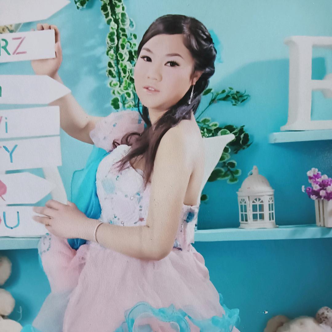 月婉