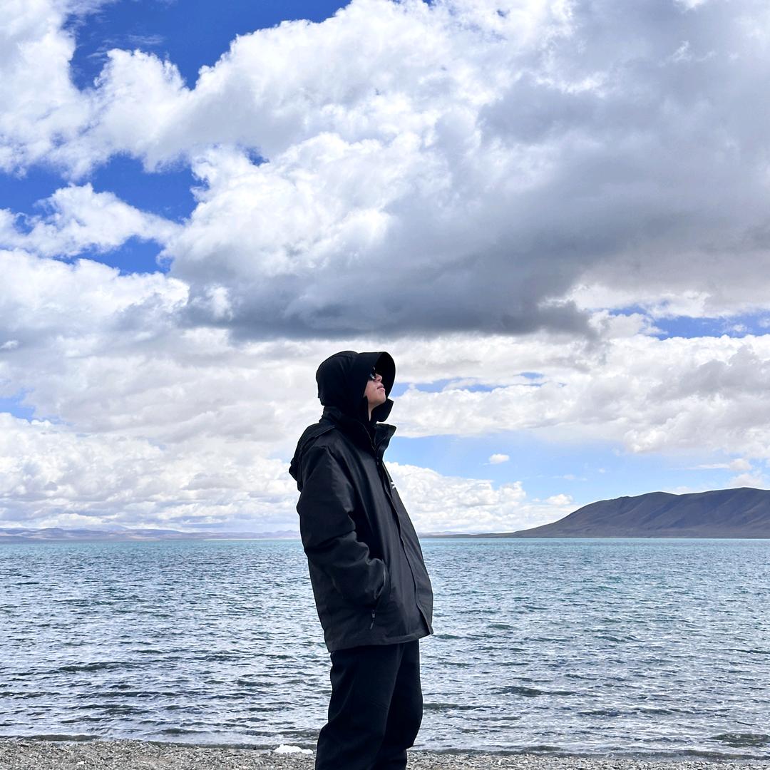 会玩球的小富老师