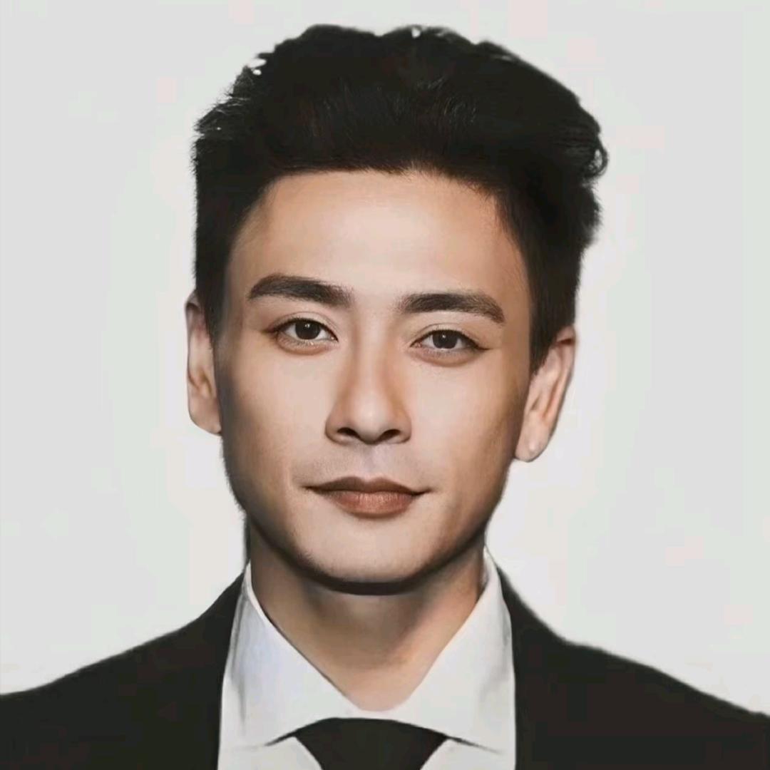 星纪园高级中学李小锂