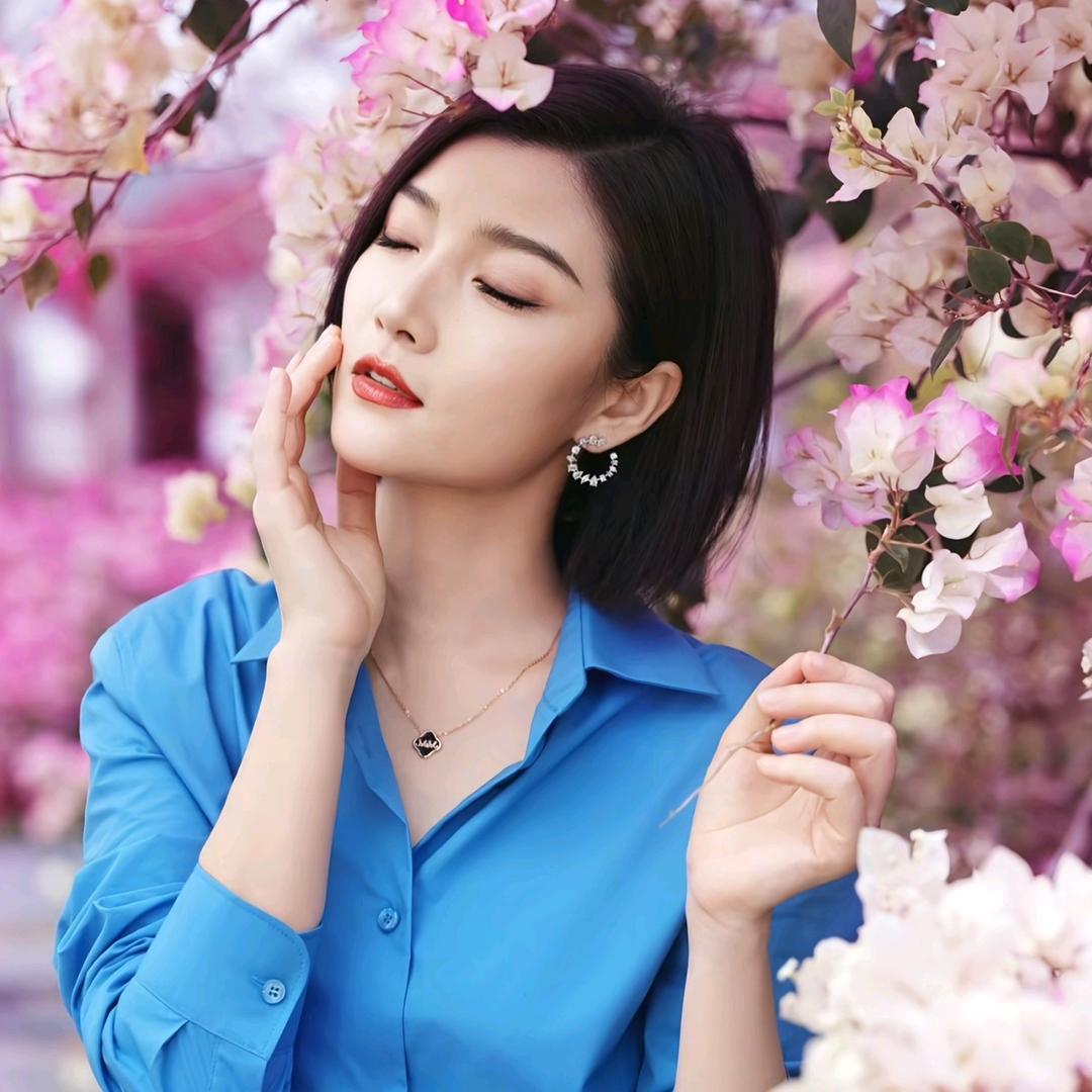 漠小曼品牌美妆