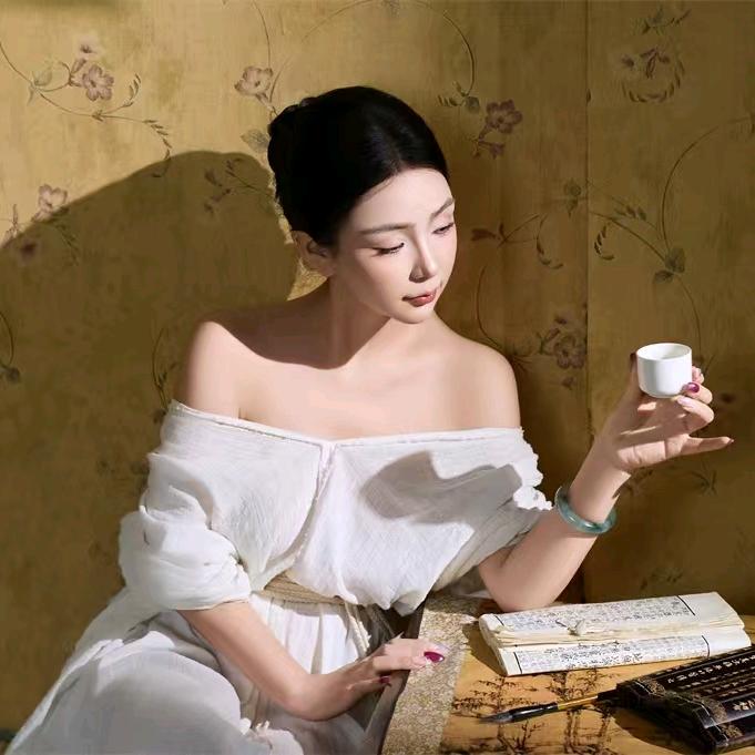茜茜情感