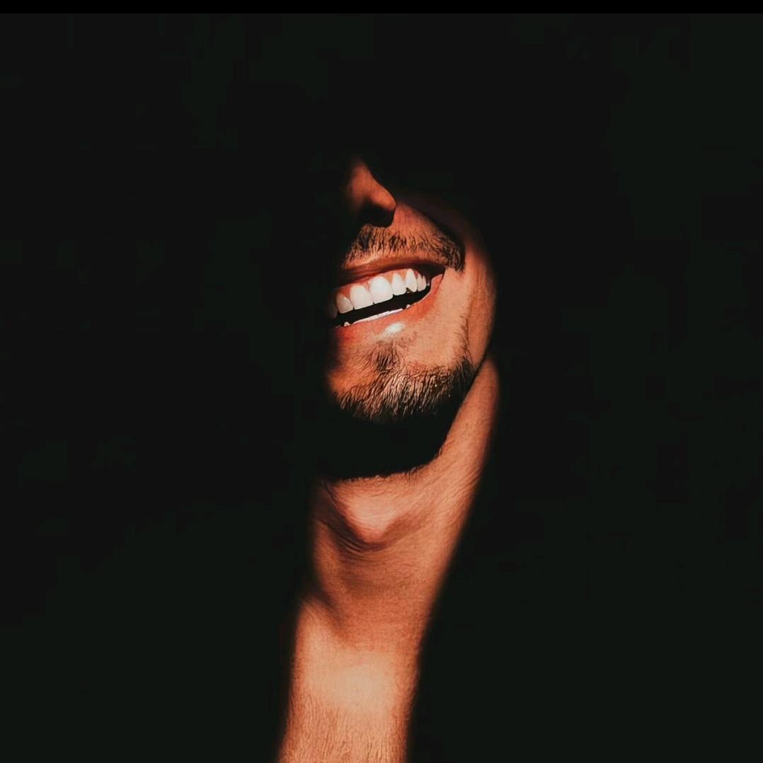 孤独( •̥́ ˍ •̀ू )