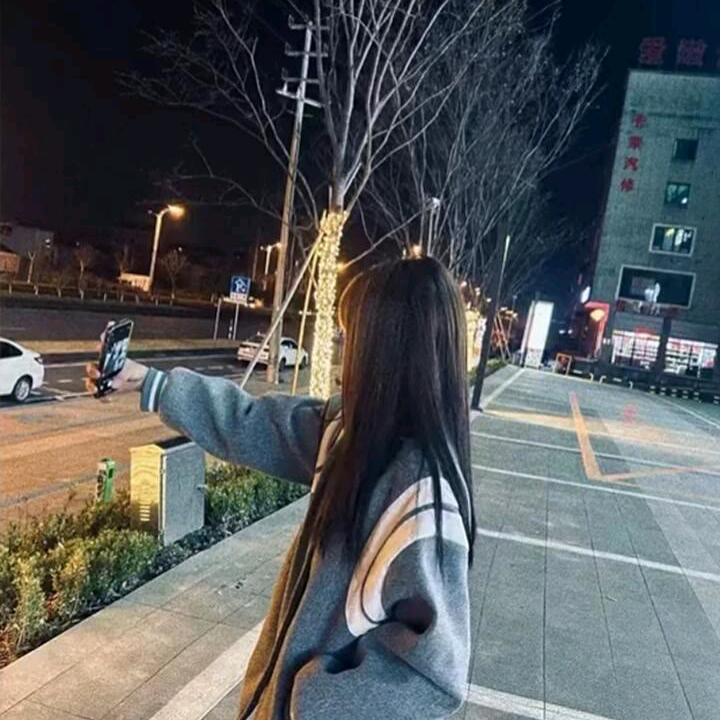 Jovial Yvonne 2🍑🍍