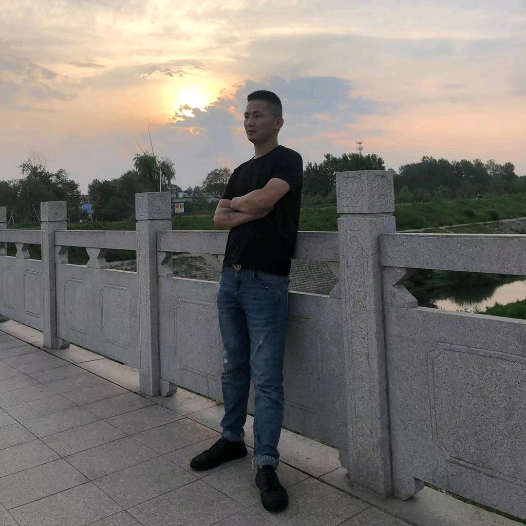 鹏  鹏