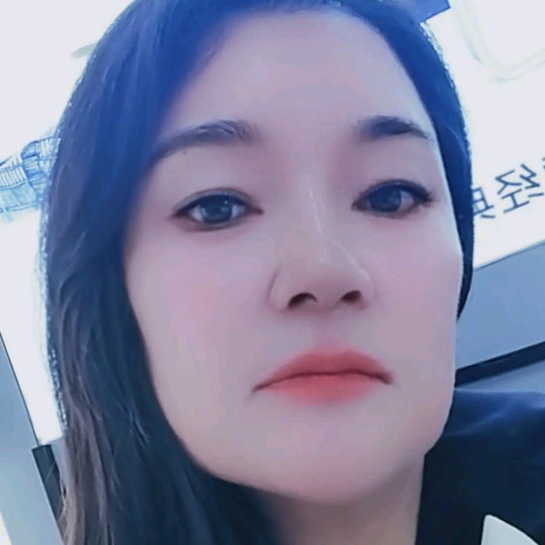 水城包包姐