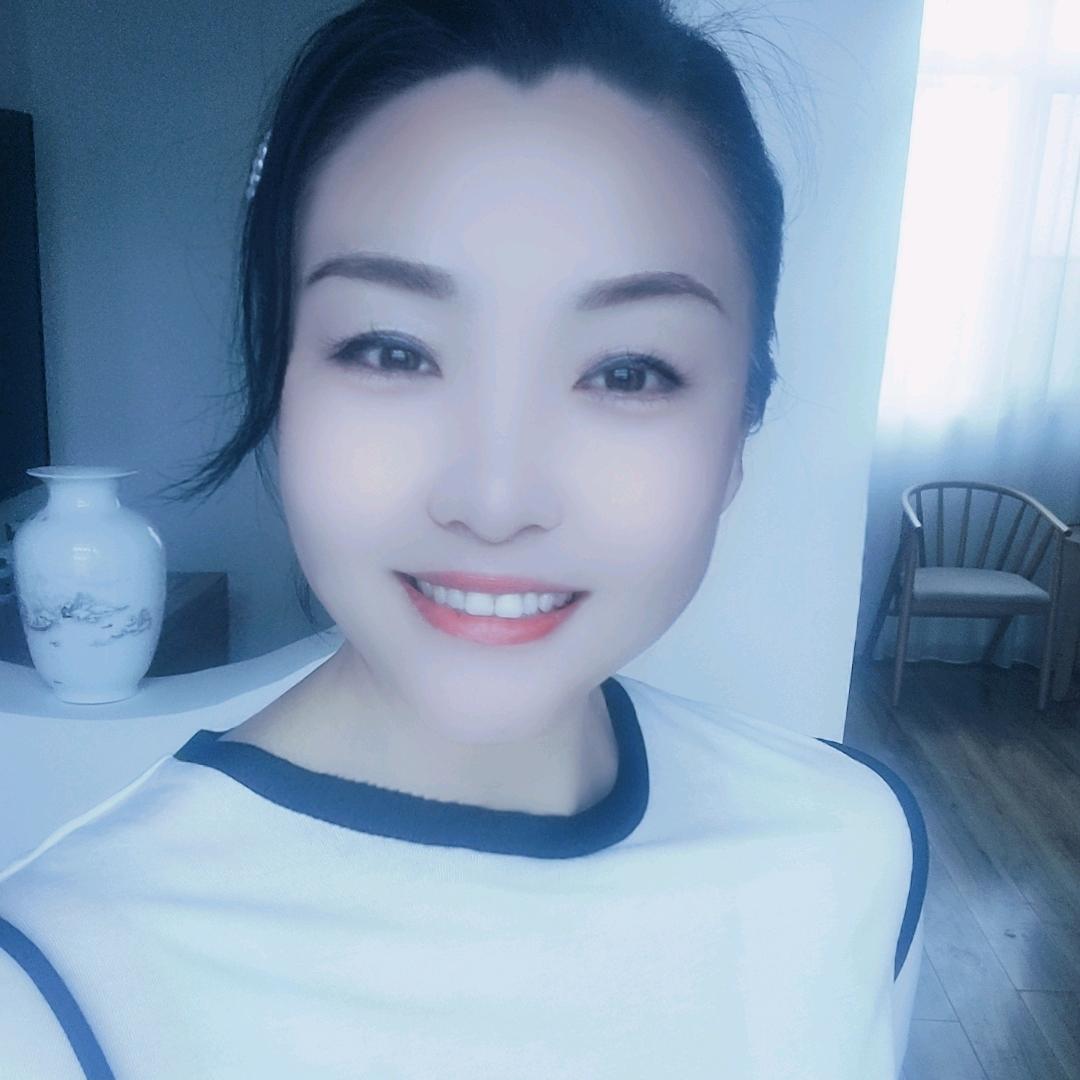 村支书~暖阳