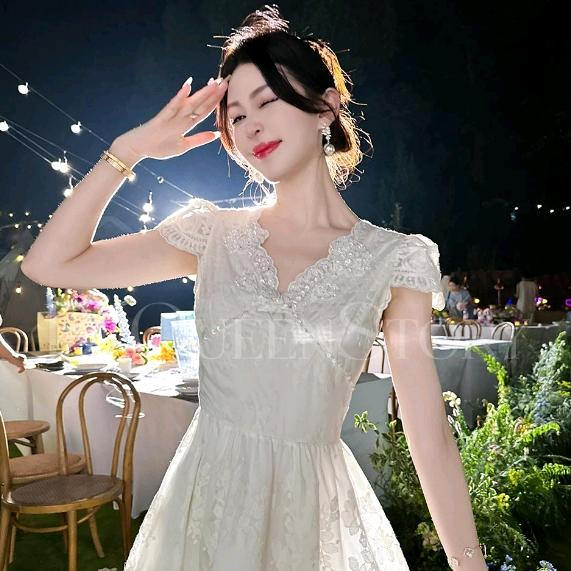 余潇潇时尚穿搭