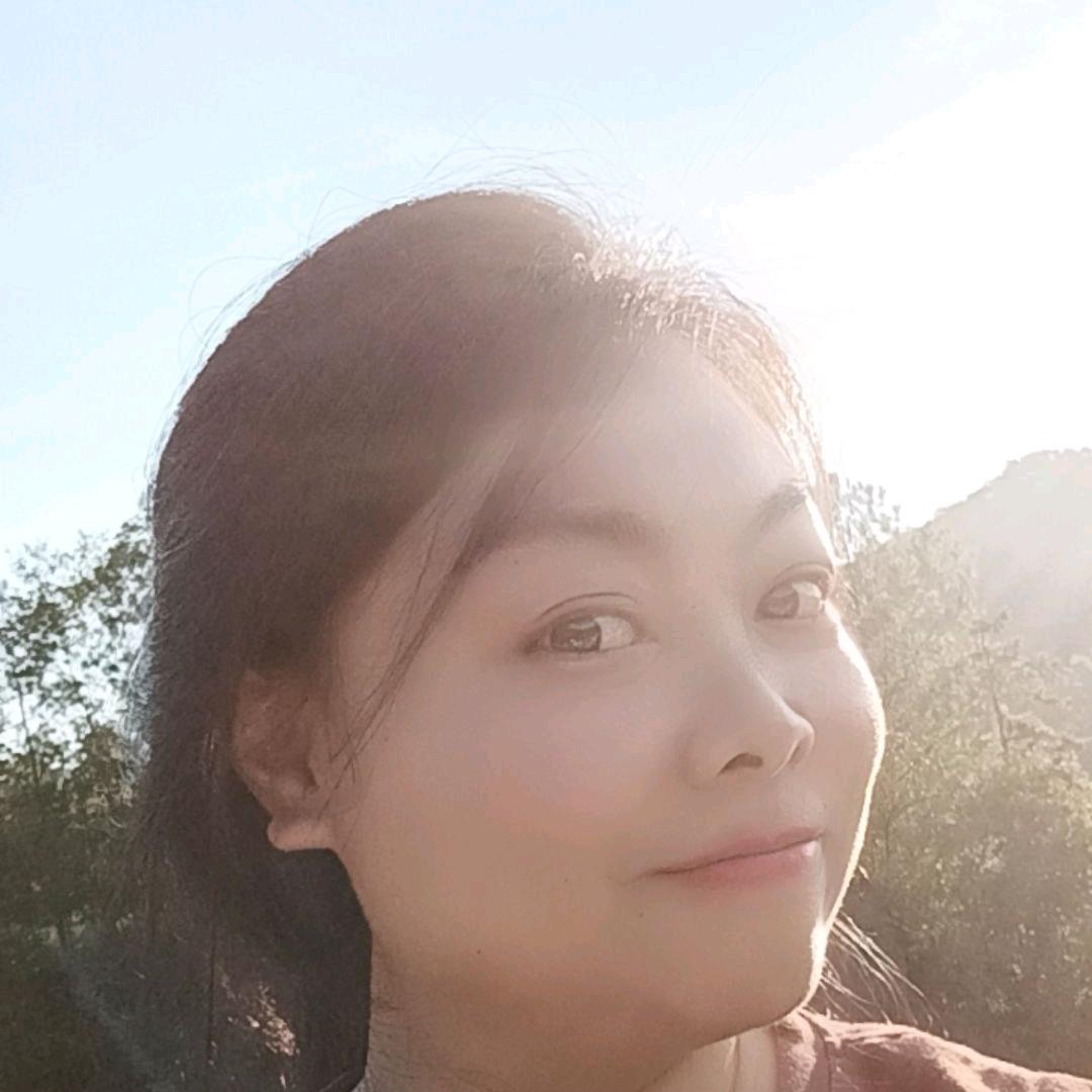 哈喽！我是云儿