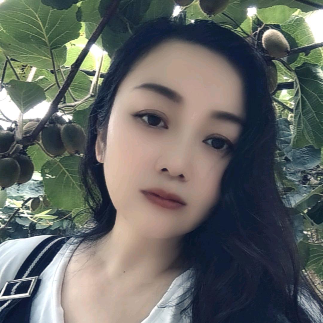 唐亚宁（小小果园🥝🥝🥝）