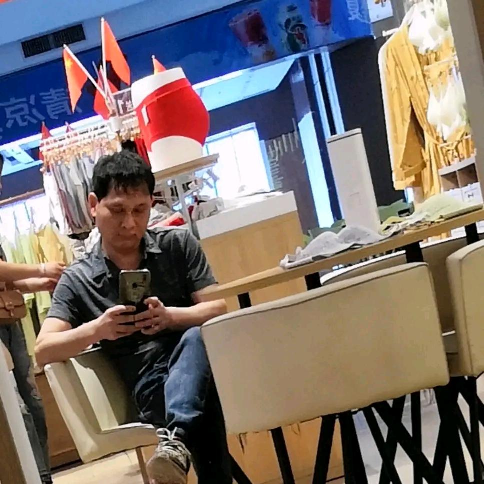 葫 芦 哥