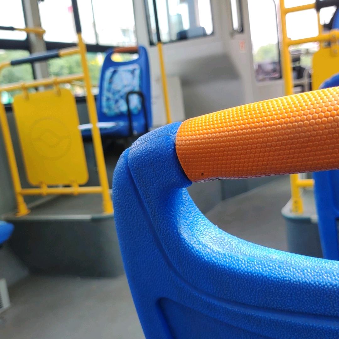 😊