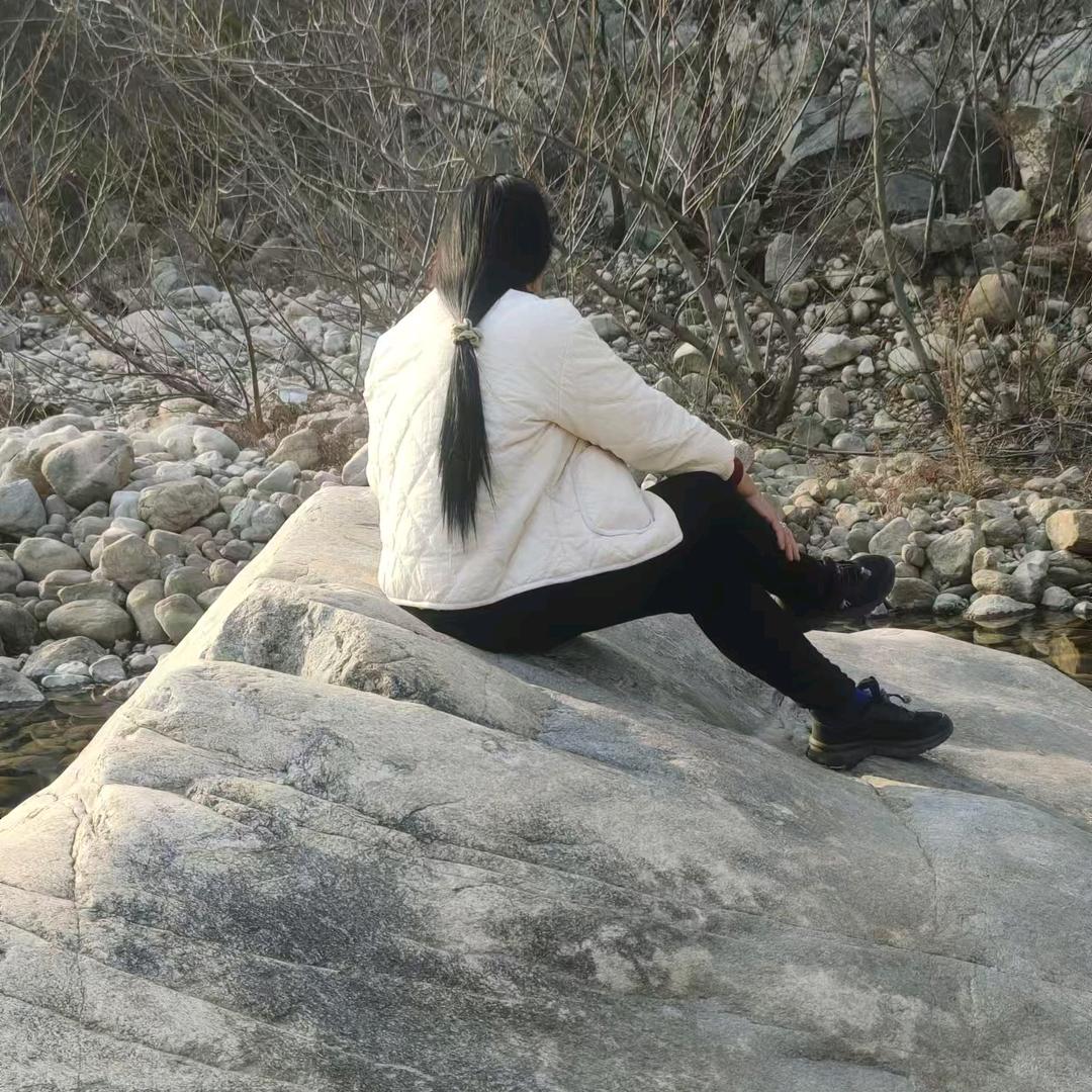 在梦里总有个秘密