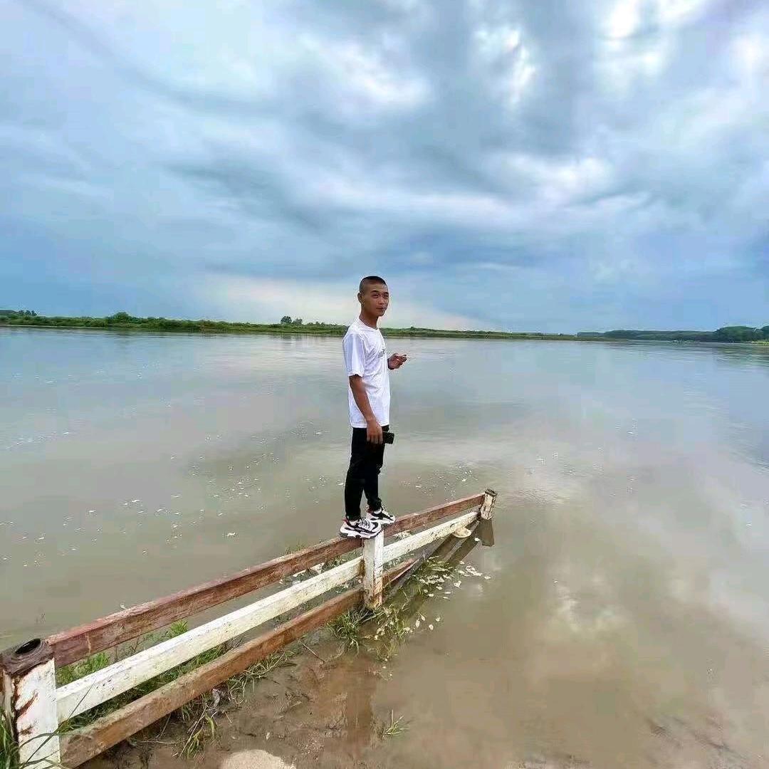 老驴（在努力）