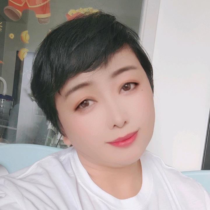 于清华