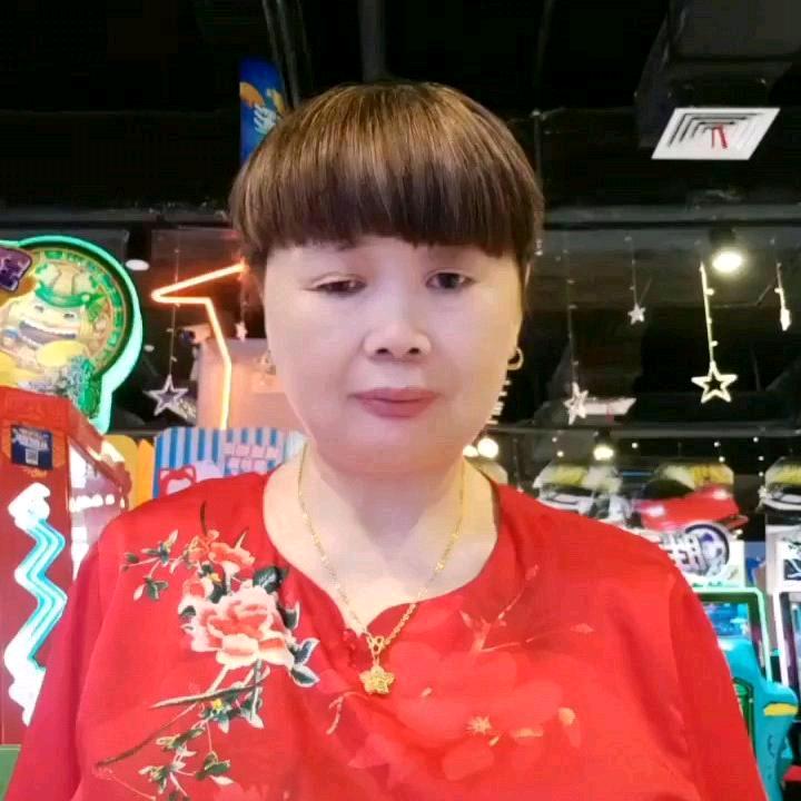 莹梓<花甲之年、不美颜>