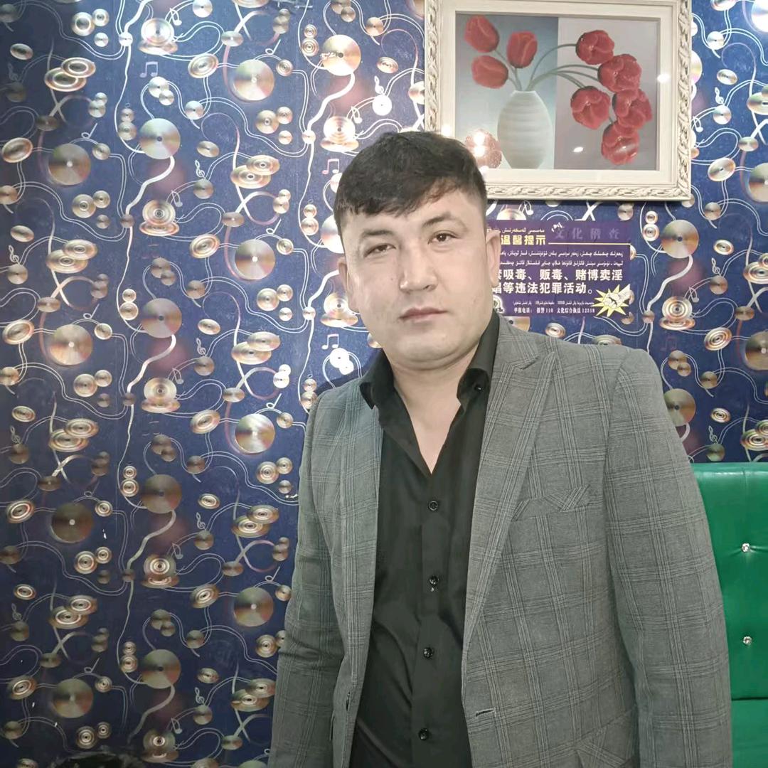 艾力江