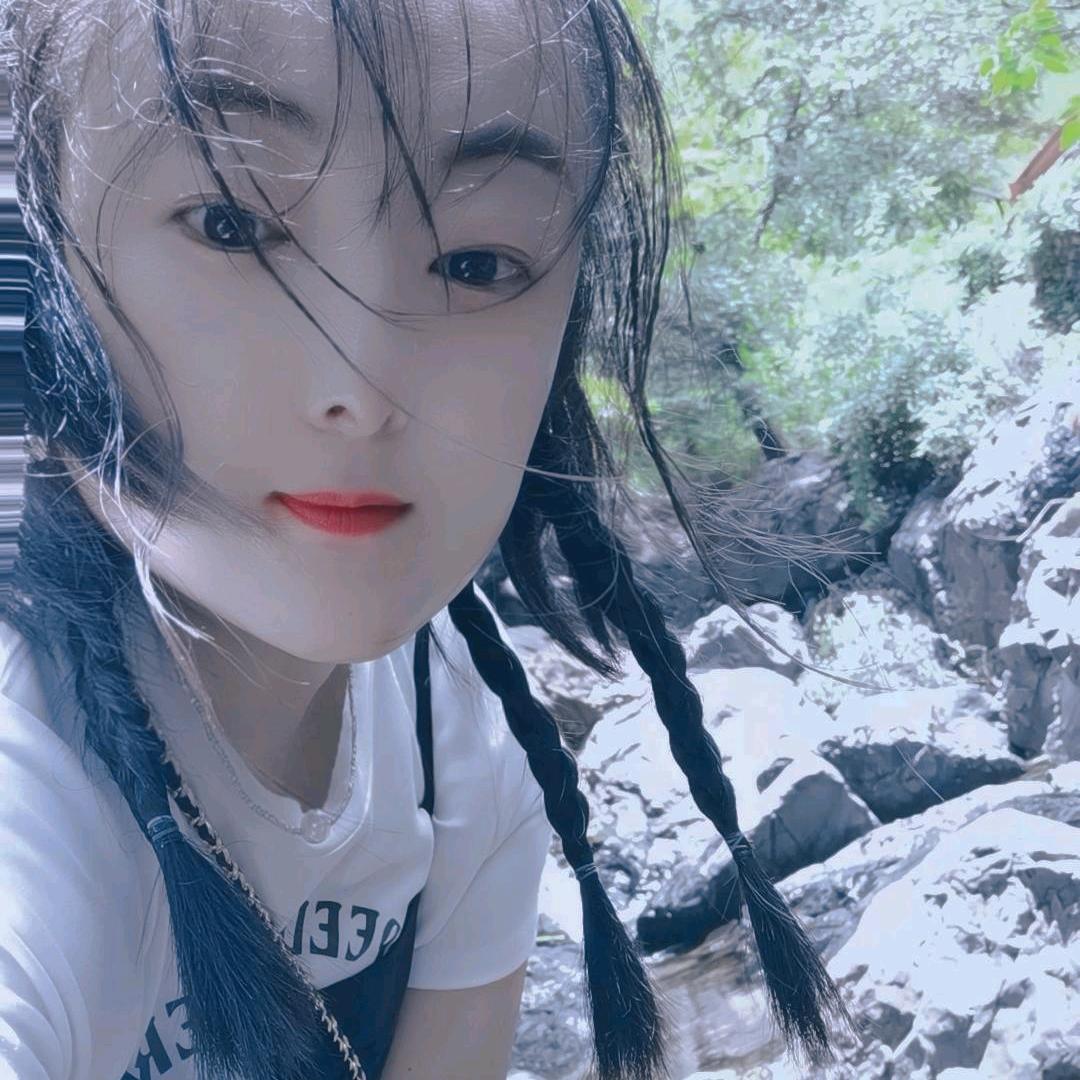 妍妍在四川(农村生活）