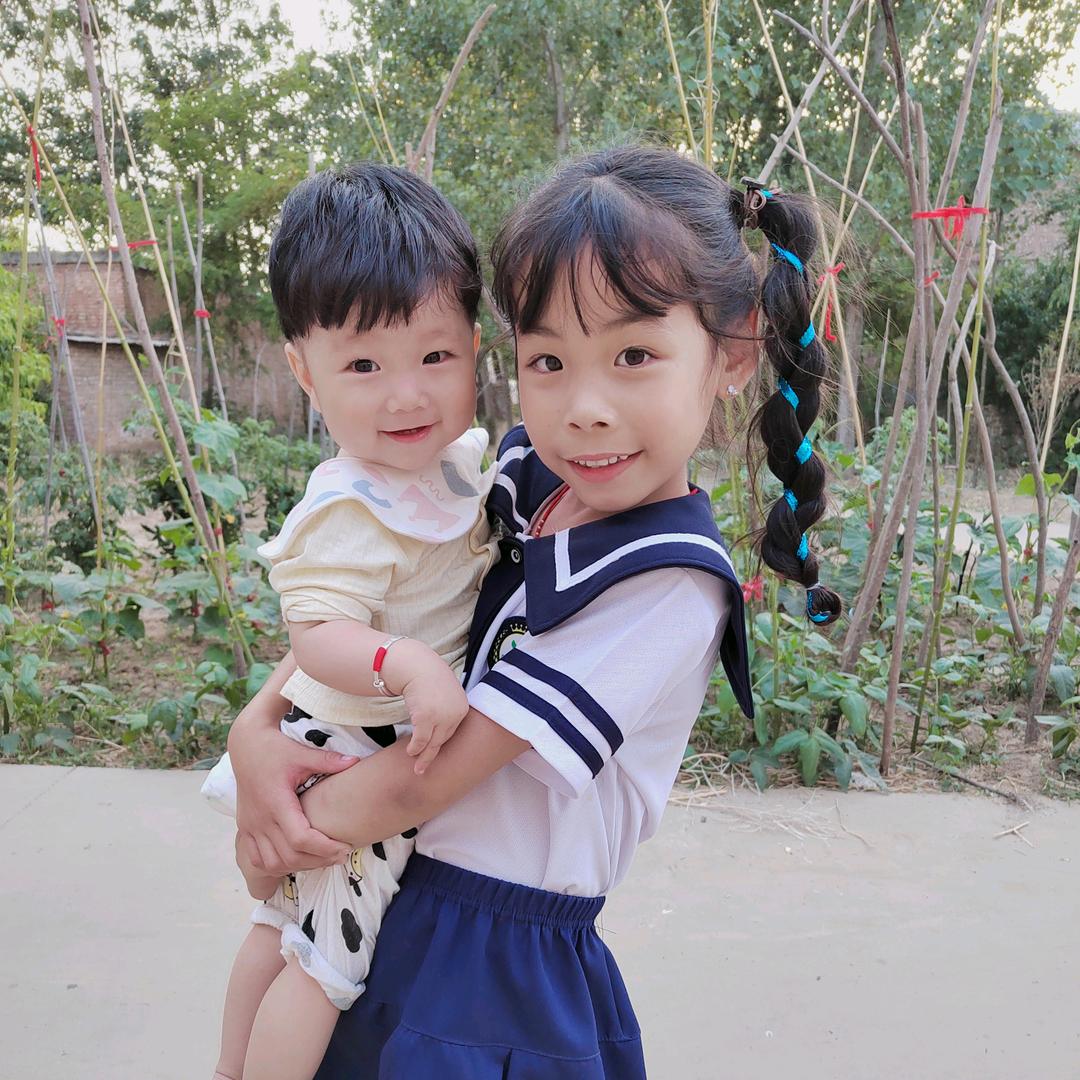 森蝶、芊浔的奶奶