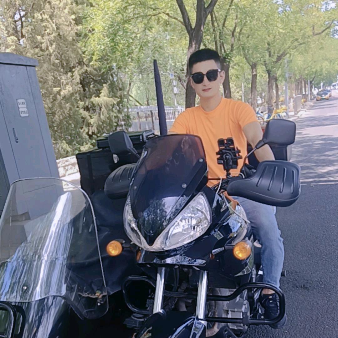 用脚步去丈量世界